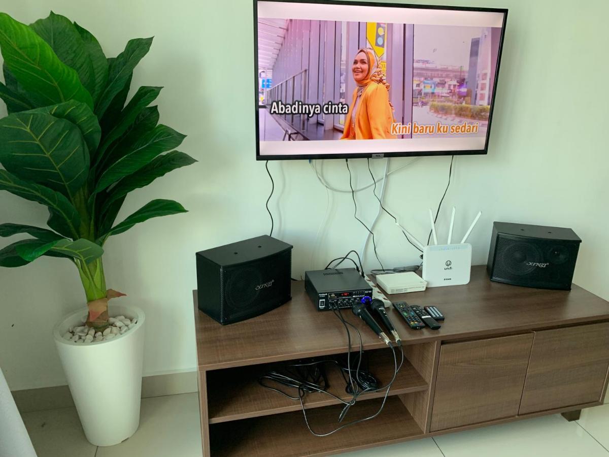 Desaru Utama Apartment With Karaoke, Netflix, Pool View, Free Wifi And Near Car Park Esterno foto